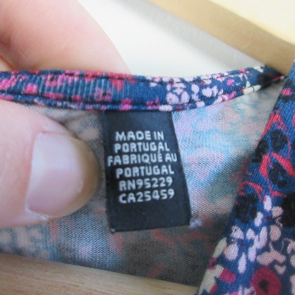 Ted Baker Jersey Faux Wrap Dress 5 US 12 Blue Pink Floral Viscose Pleated Preppy - Picture 4 of 12